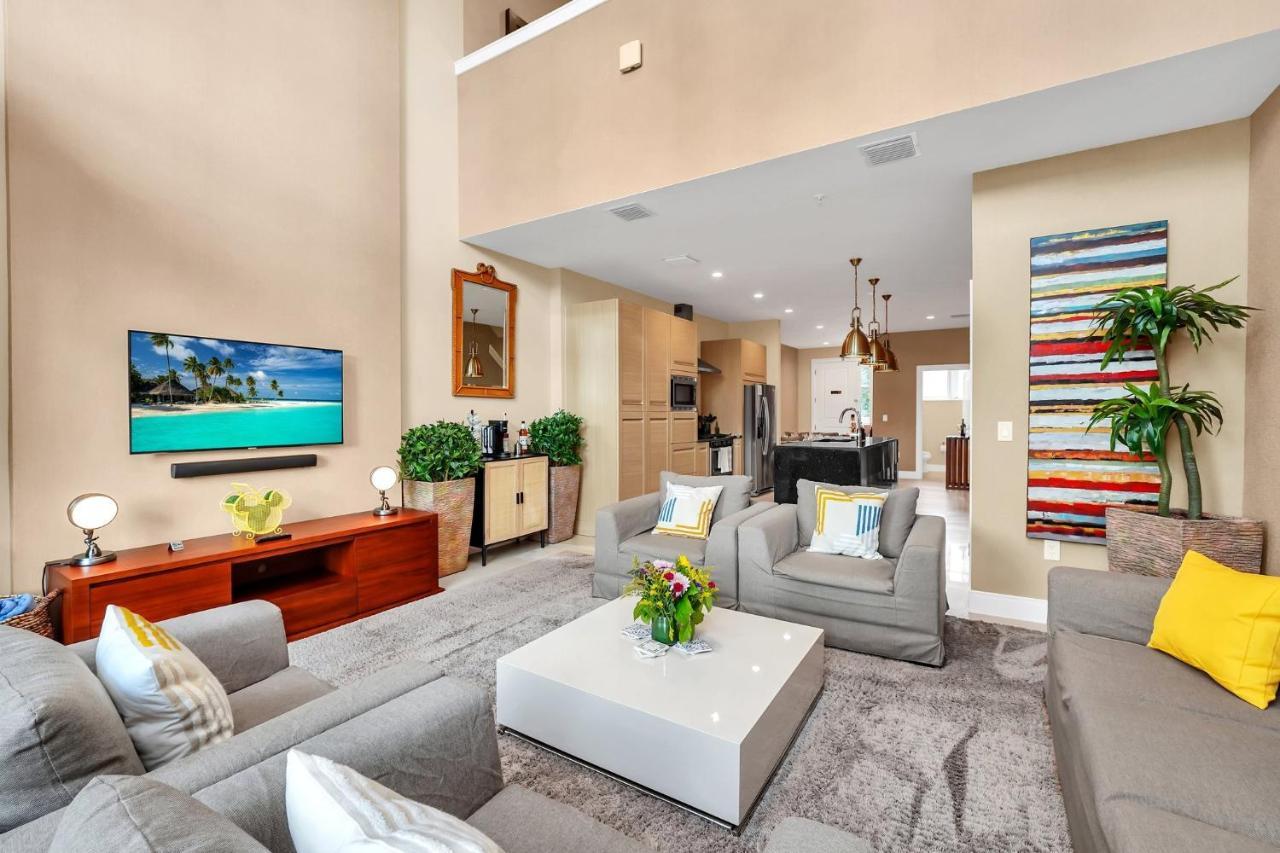 Luxury Villa Less Than A Mile From Disneyworld -Bonus Elevator- Ορλάντο Εξωτερικό φωτογραφία