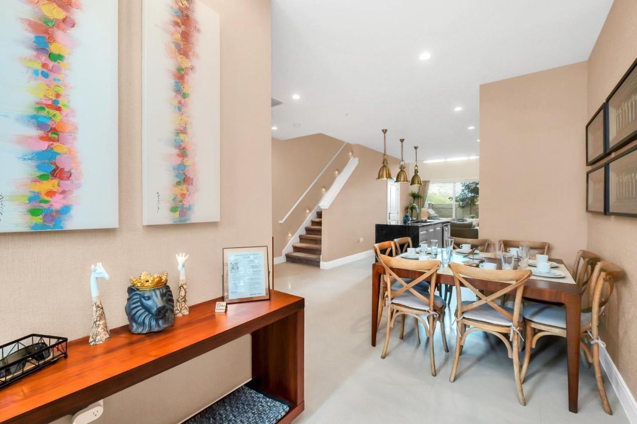Luxury Villa Less Than A Mile From Disneyworld -Bonus Elevator- Ορλάντο Εξωτερικό φωτογραφία