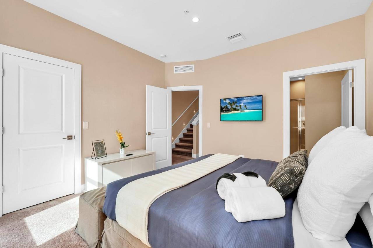Luxury Villa Less Than A Mile From Disneyworld -Bonus Elevator- Ορλάντο Εξωτερικό φωτογραφία