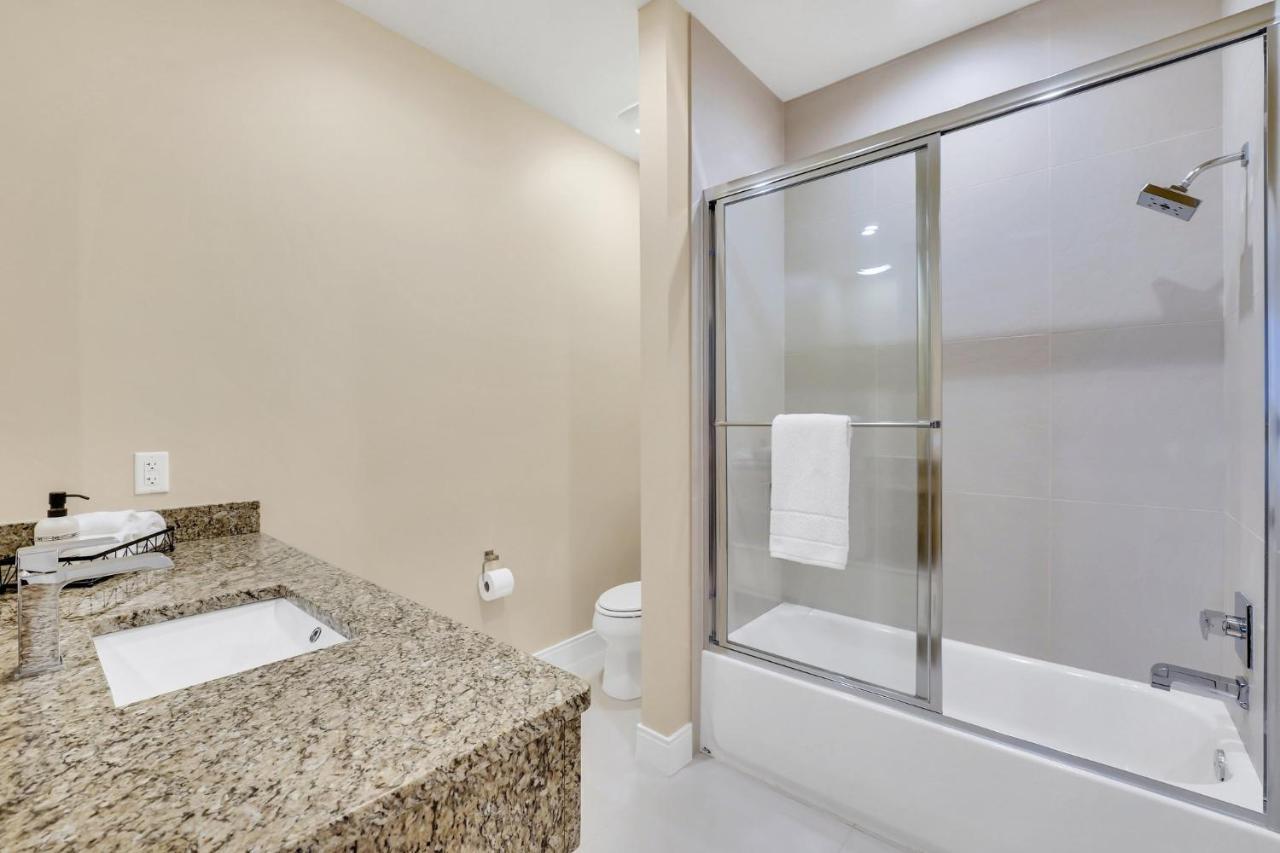 Luxury Villa Less Than A Mile From Disneyworld -Bonus Elevator- Ορλάντο Εξωτερικό φωτογραφία